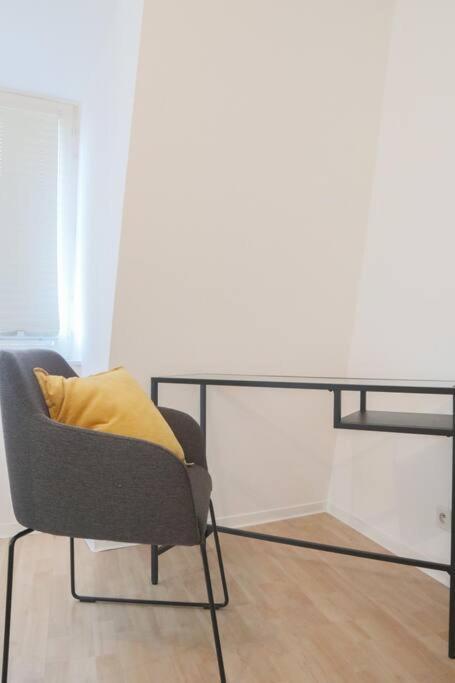 Le Contemporain, Hypercentre Apartment *